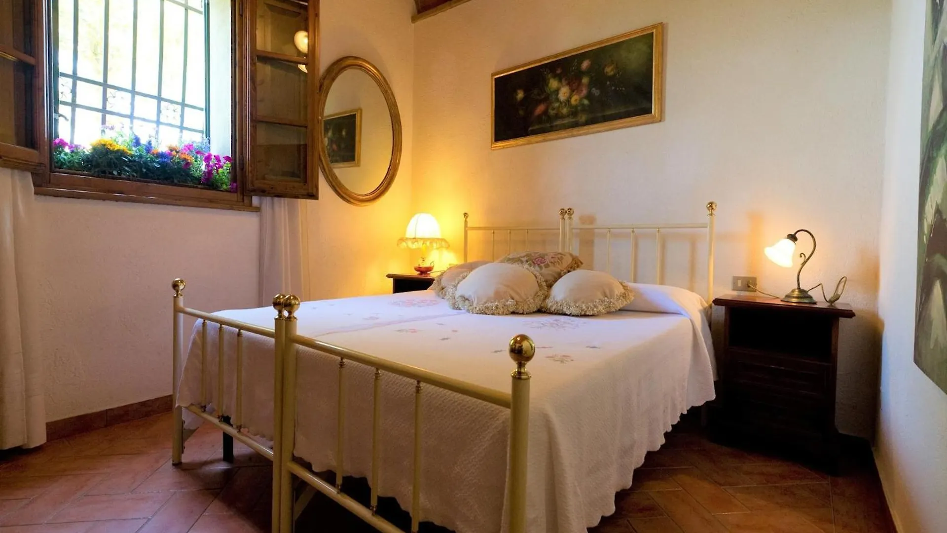 Holiday home Idyllic Farmhouse In Gambassi Terme Fi With Swimming Pool Querce